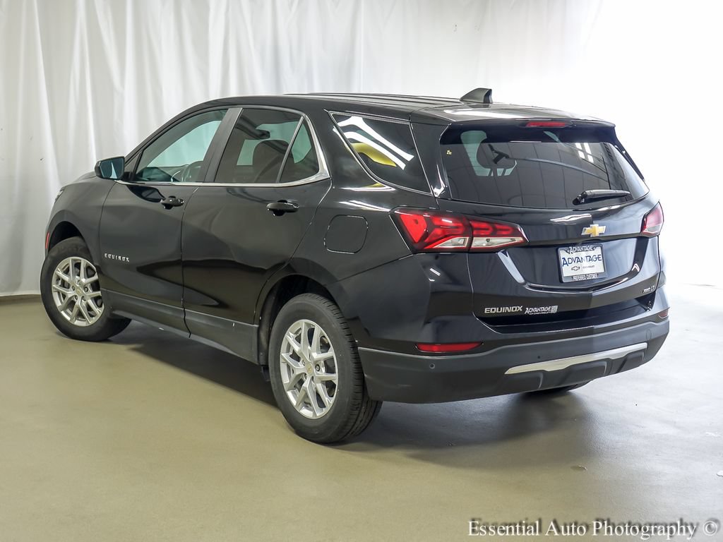 Used 2024 Chevrolet Equinox LT AWD/4WD image 8
