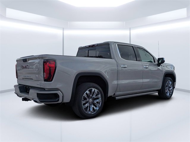 New 2026 GMC Sierra 1500 Denali w/ Denali Reserve Package image 3