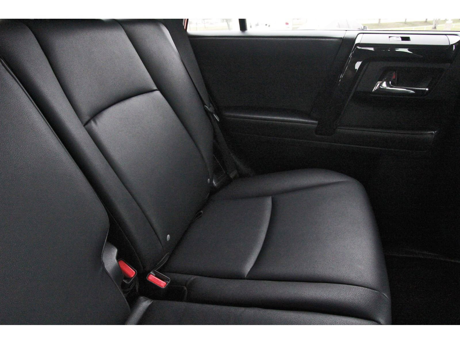 Used 2023 Toyota 4Runner 40th Anniversary SE AWD/4WD image 15