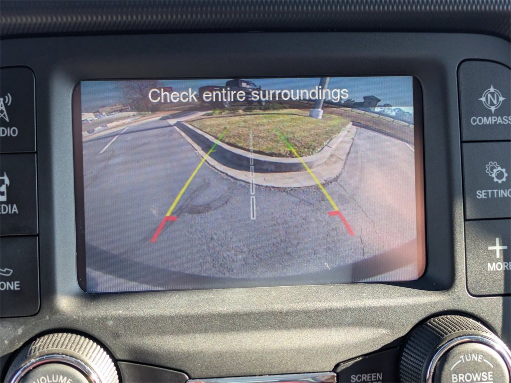 Used 2018 Jeep Wrangler Unlimited Sport S image 23