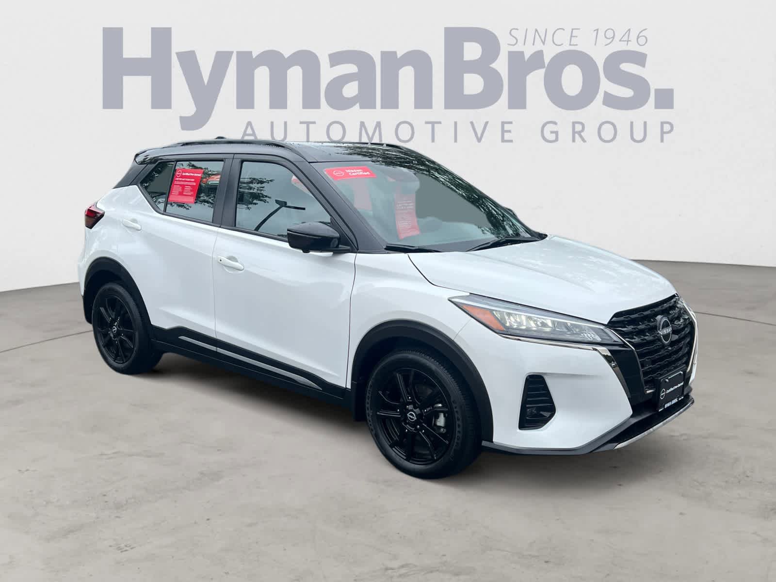 Certified 2024 Nissan Kicks SR w/ SR Premium Package FWD image 1