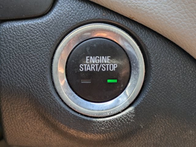 Used 2021 Chevrolet Equinox LS w/ LS Convenience Package FWD image 33