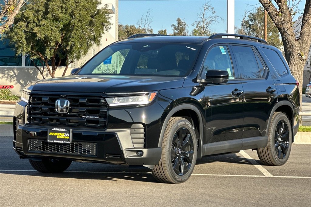 New 2026 Honda Pilot Black Edition image 8
