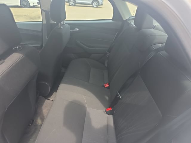 Used 2018 Ford Focus SE FWD image 10