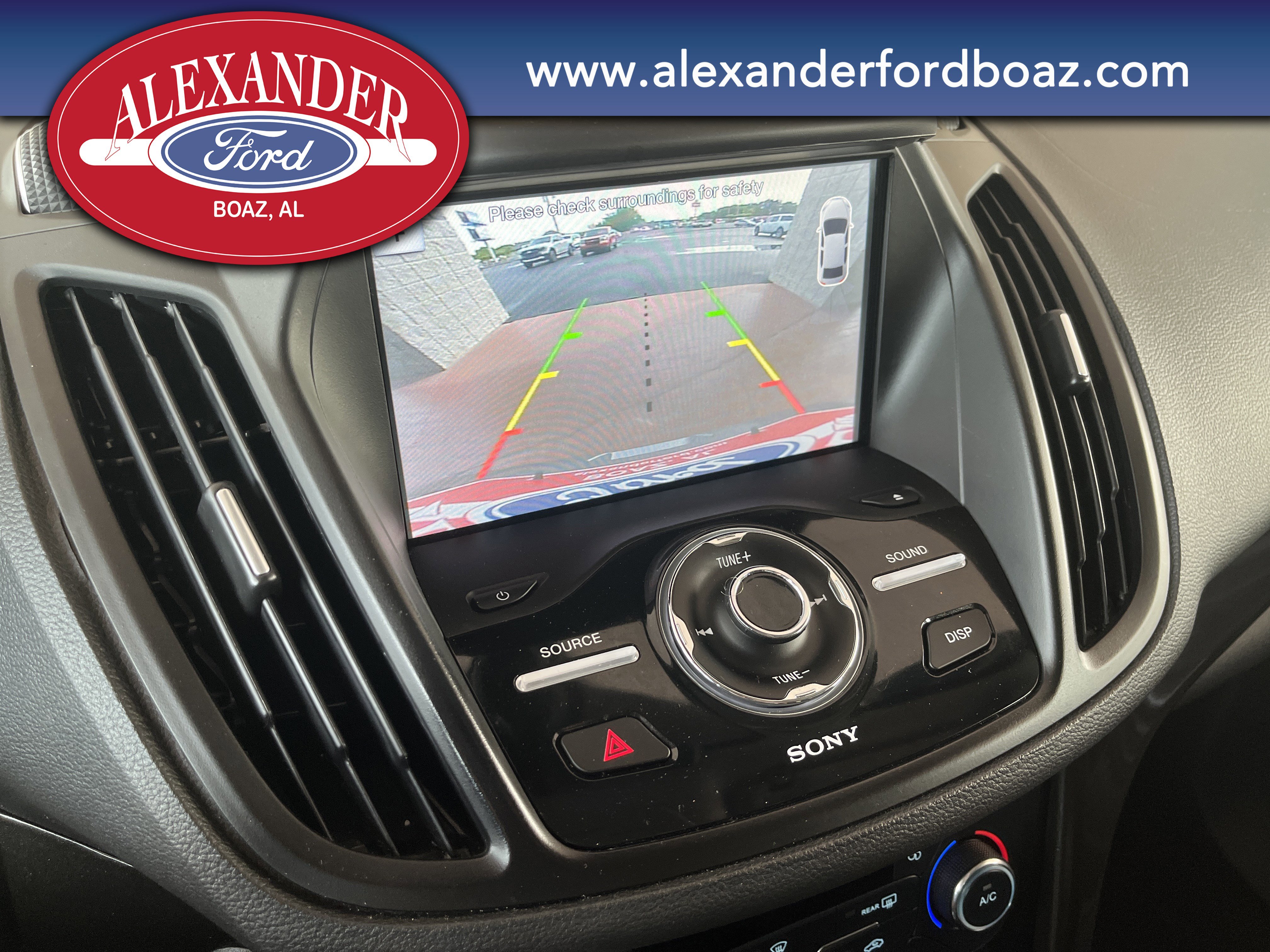 Used 2017 Ford Escape Titanium AWD/4WD image 21