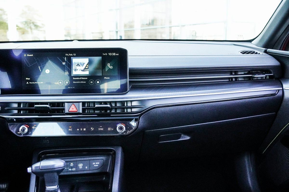 Used 2025 Kia K5 GT image 17