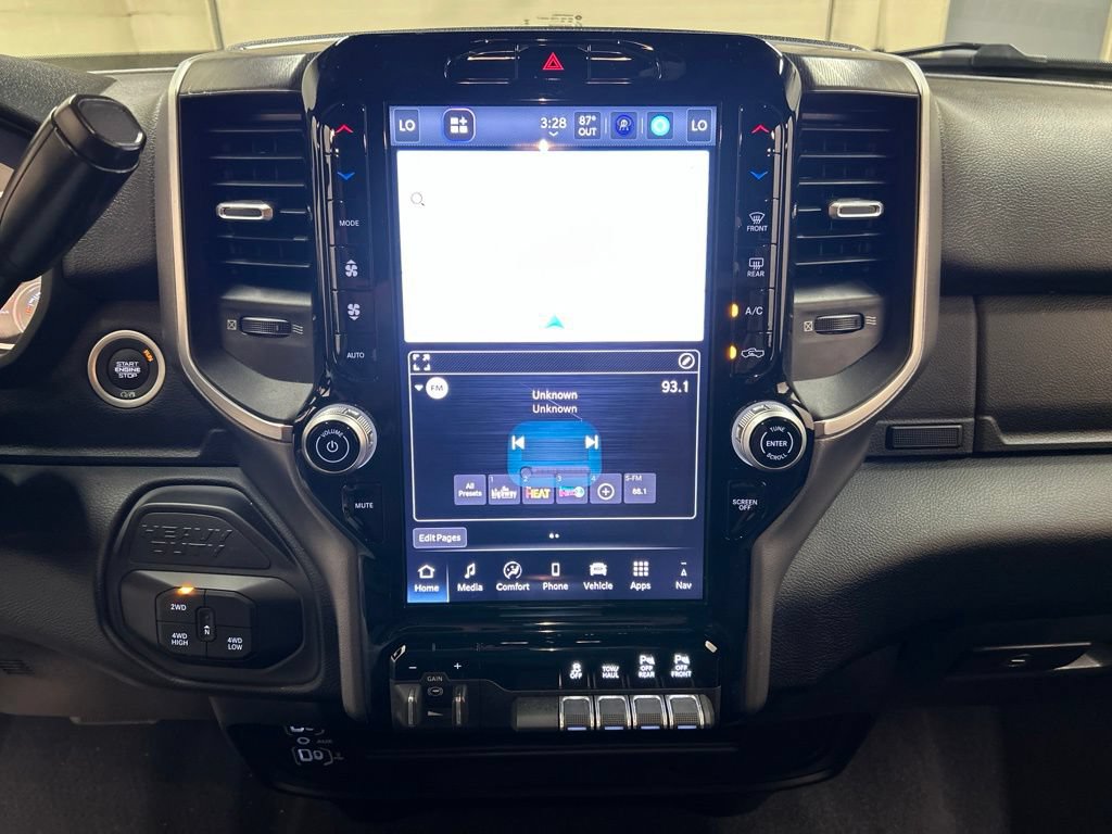 Used 2026 RAM 2500 Big Horn AWD/4WD image 22