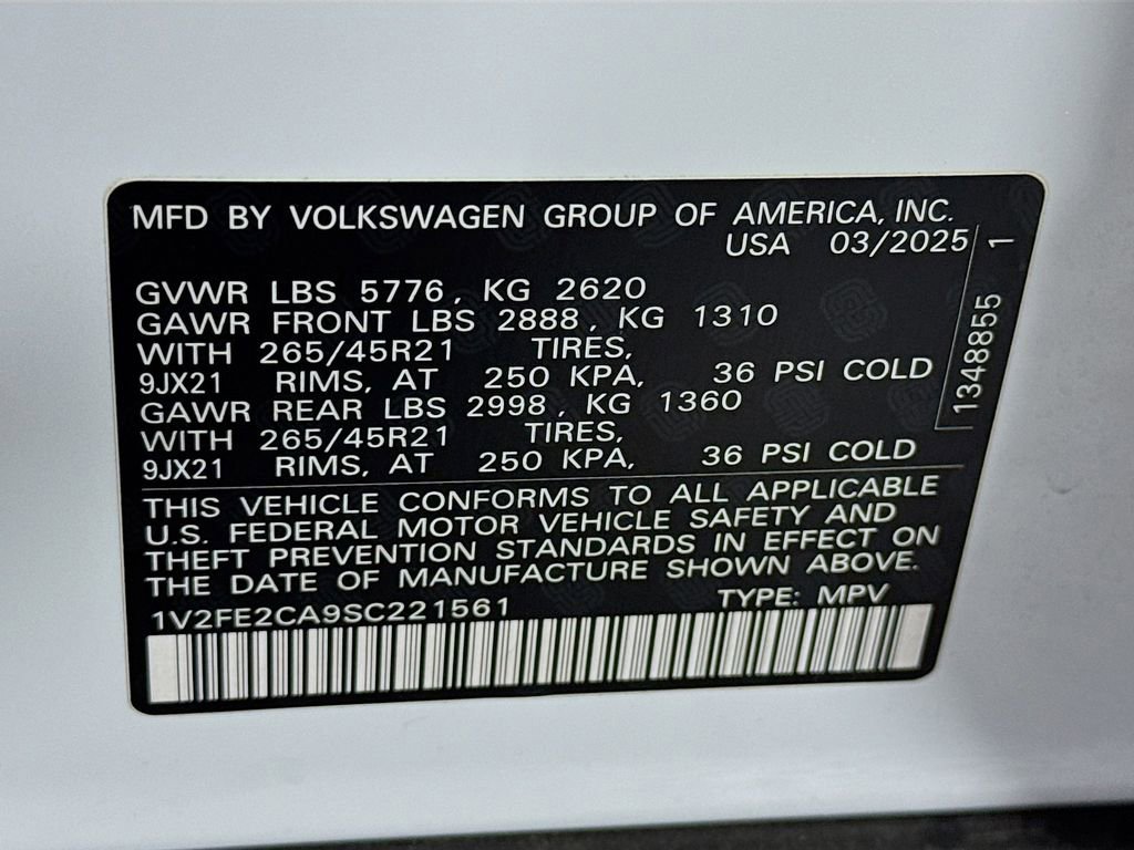 Used 2025 Volkswagen Atlas Cross Sport SEL Premium R-Line image 41