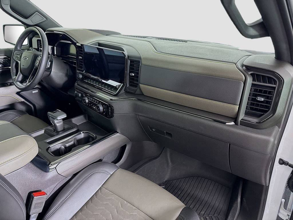 Used 2024 Chevrolet Silverado 1500 ZR2 w/ ZR2 Bison Edition AWD/4WD image 30