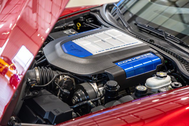 Used 2010 Chevrolet Corvette ZR1 w/ Preferred Equipment Group RWD image 30