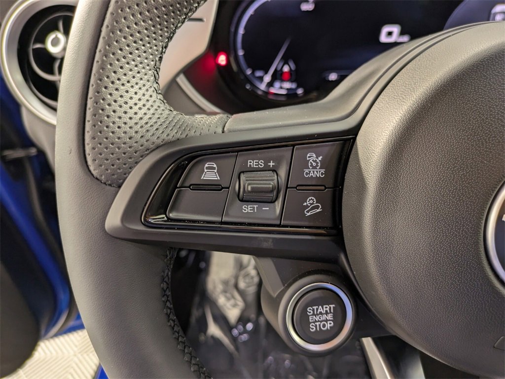New 2025 Alfa Romeo Stelvio Sprint image 21