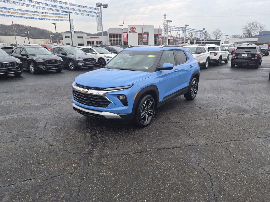 Used 2024 Chevrolet TrailBlazer LT w/ LT Cold Weather Package image 7
