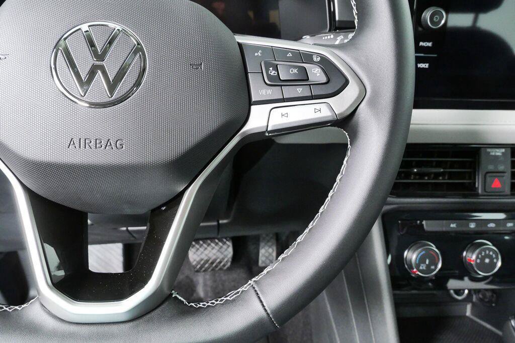 New 2027 Volkswagen Taos S FWD image 23