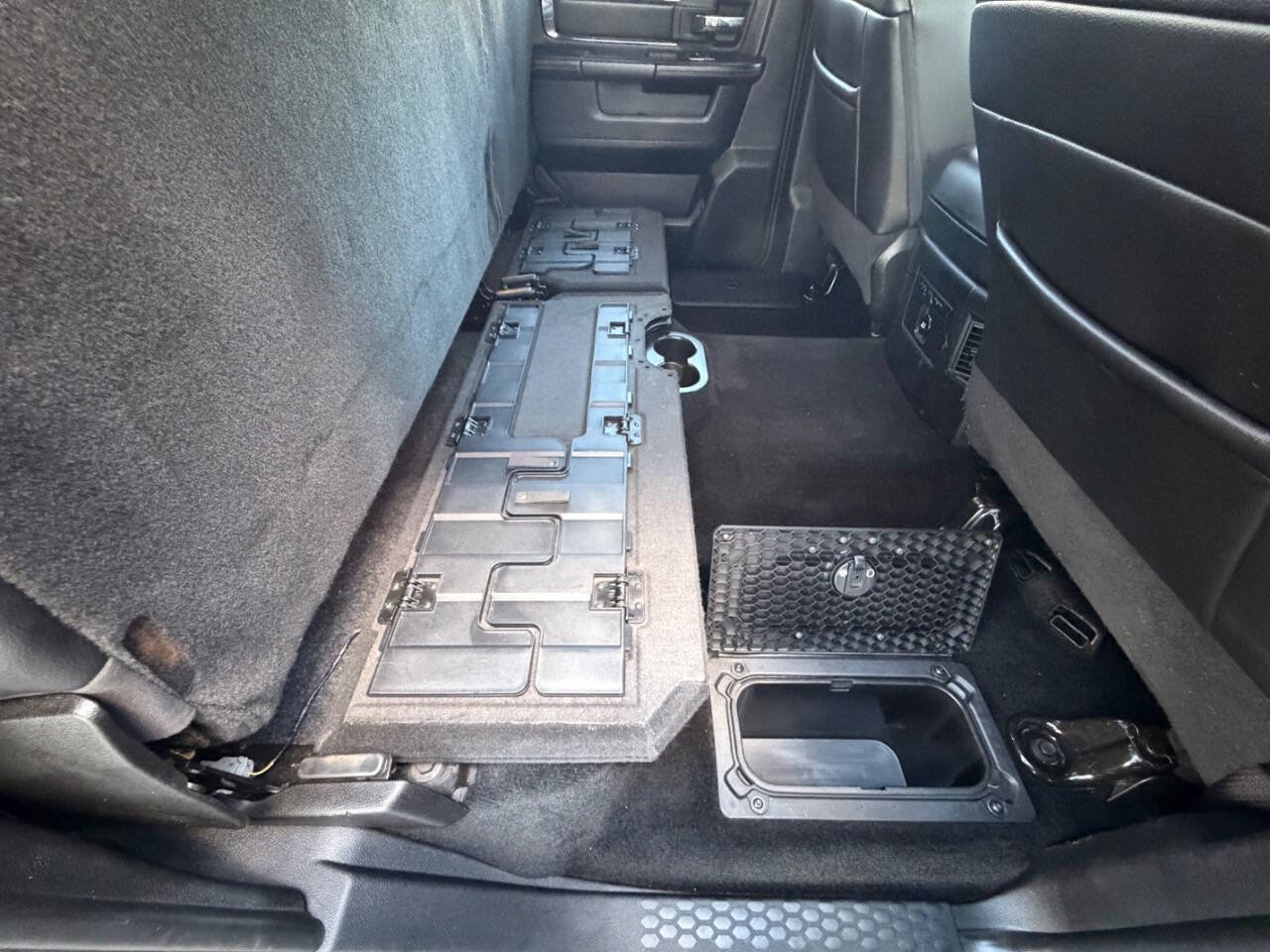 Used 2013 RAM 1500 Sport image 11