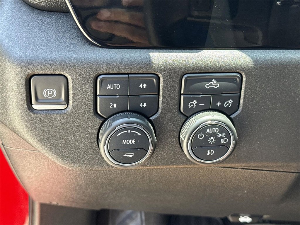 Used 2023 Chevrolet Silverado 1500 RST w/ Z71 Off-Road Package image 17