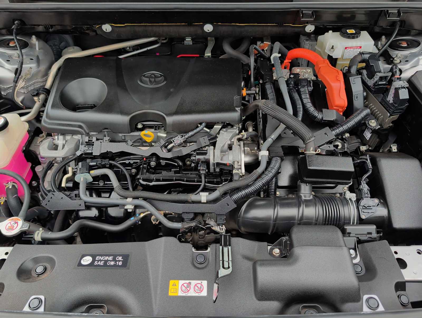 Used 2020 Toyota RAV4 Limited image 18