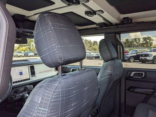 Used 2025 Ford Bronco Heritage Edition image 18