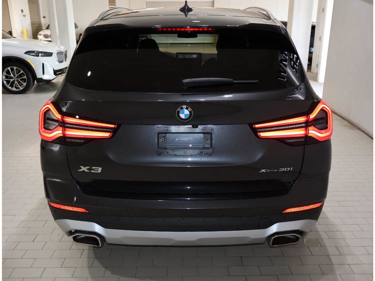 Certified 2024 BMW X3 xDrive30i w/ Premium Package AWD/4WD image 6