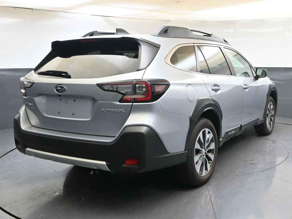 Certified 2024 Subaru Outback Limited image 5