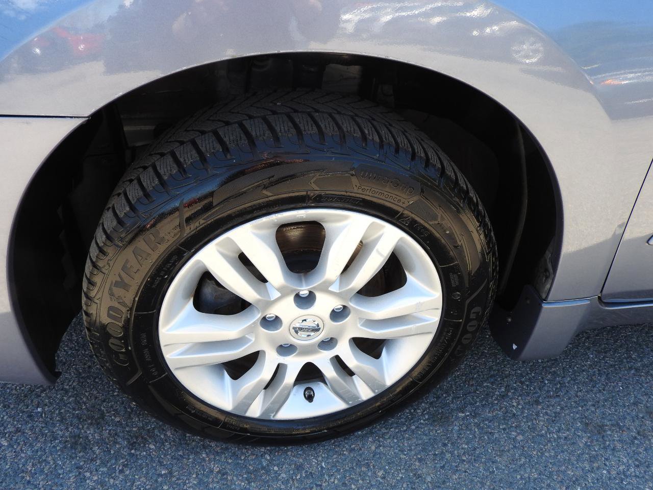 Used 2012 Nissan Altima 2.5 SL w/ 2.5SL Pkg FWD image 17
