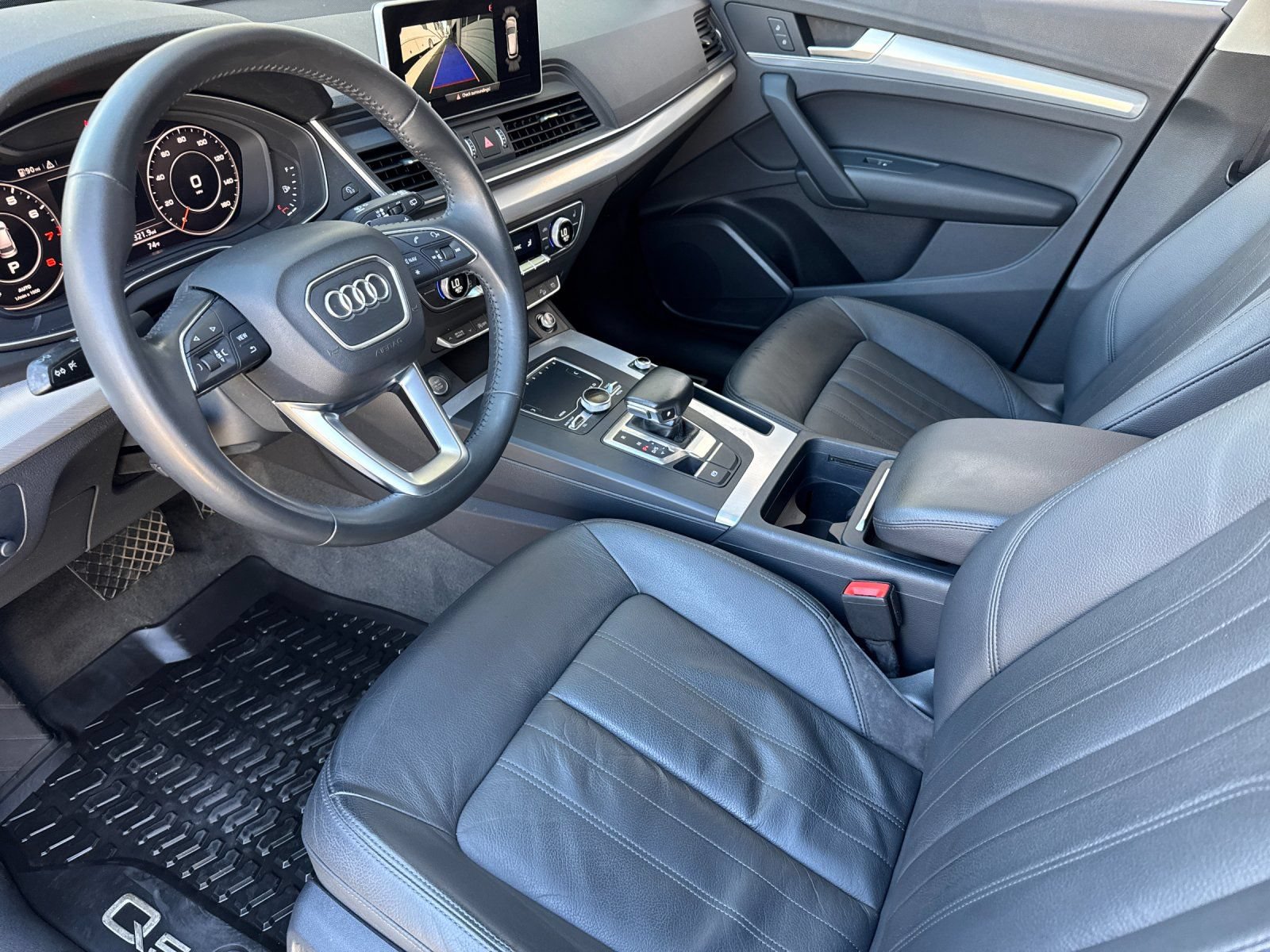 Used 2018 Audi Q5 2.0T Premium Plus w/ Premium Plus Package AWD/4WD image 10