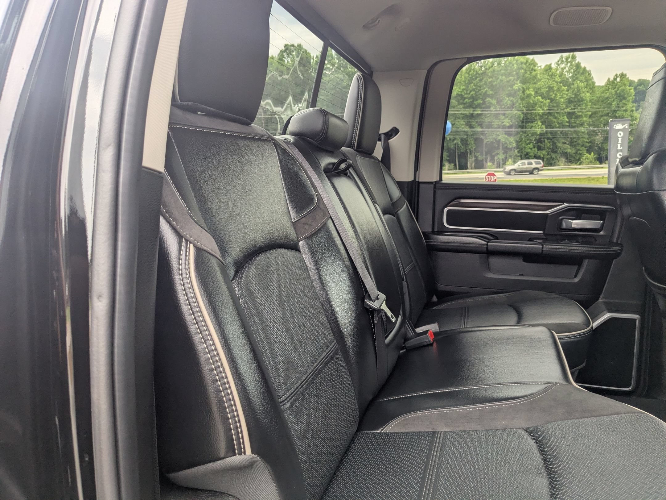 Used 2023 RAM 2500 Laramie AWD/4WD image 25