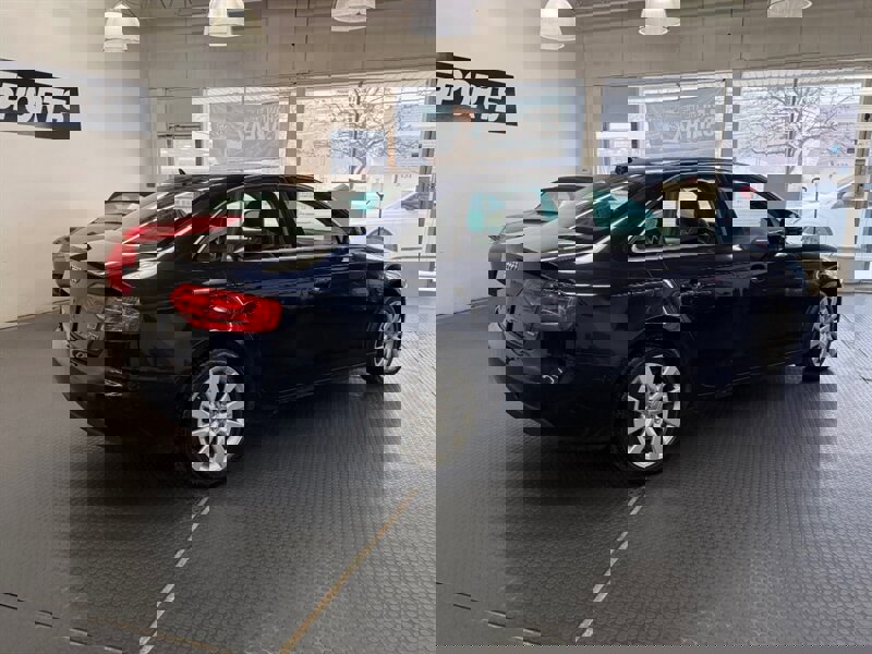 Used 2009 Audi A4 2.0T Premium Plus image 9