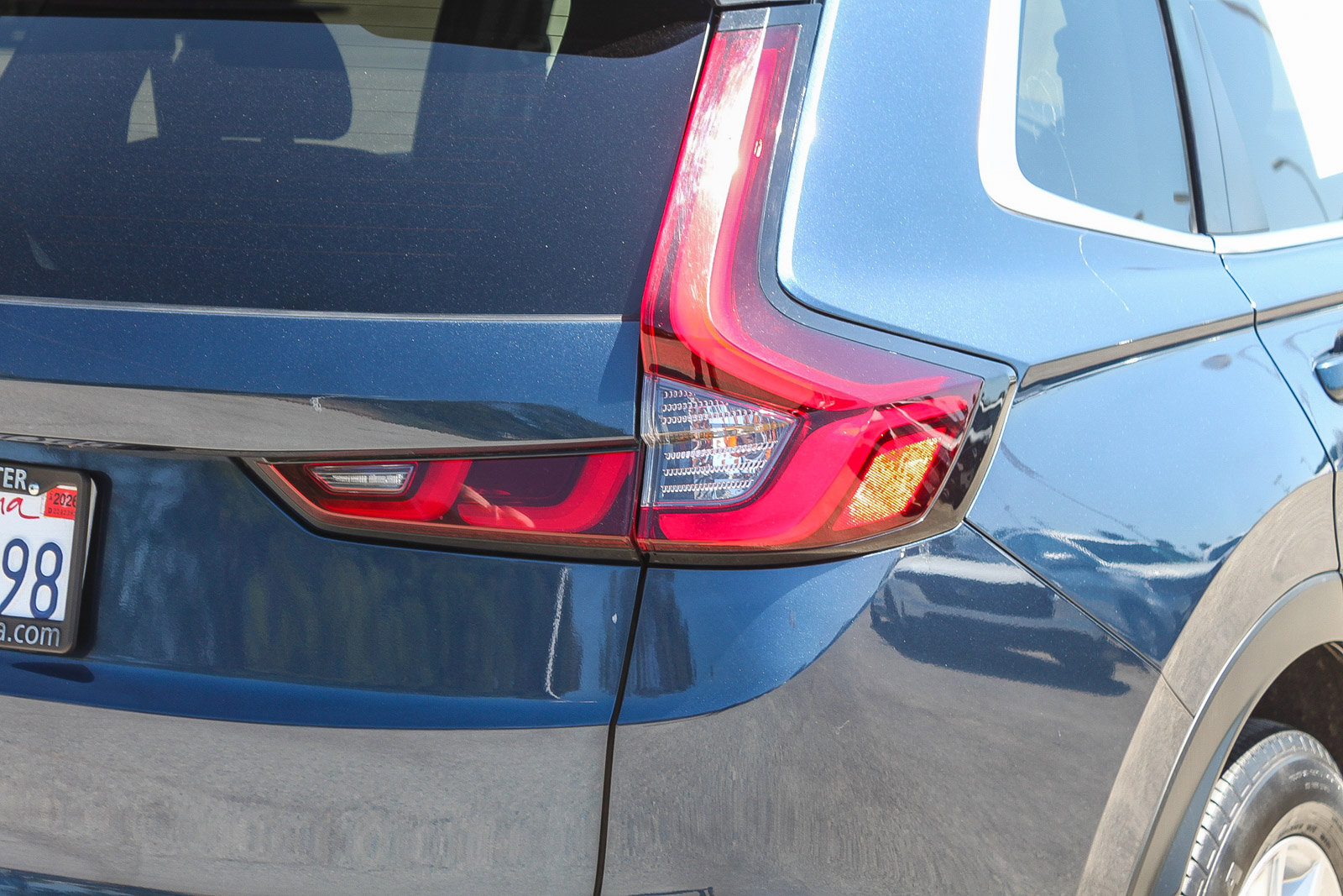 Used 2023 Honda CR-V EX-L image 10