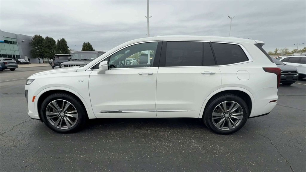 Used 2021 Cadillac XT6 Premium Luxury image 5