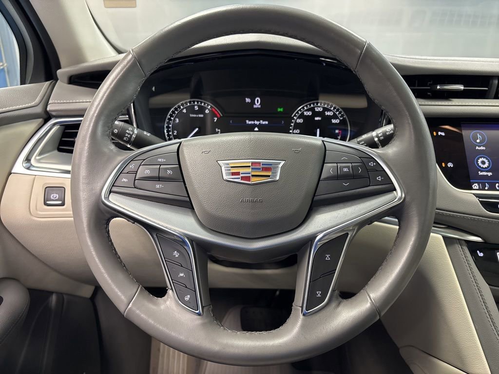 Used 2022 Cadillac XT5 Premium Luxury image 39