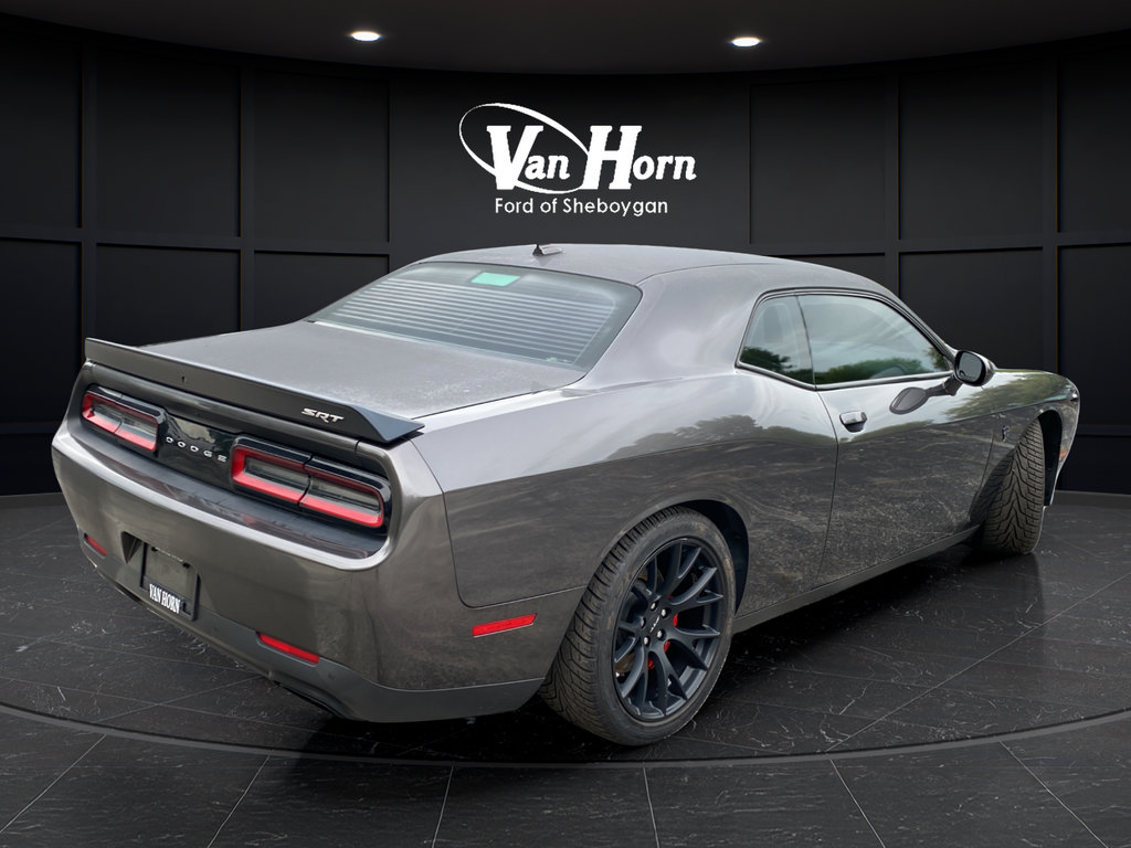Used 2016 Dodge Challenger SRT Hellcat RWD image 8