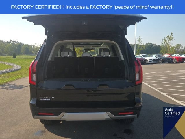 Used 2025 Ford Expedition Platinum w/ Driver's Package AWD/4WD image 11