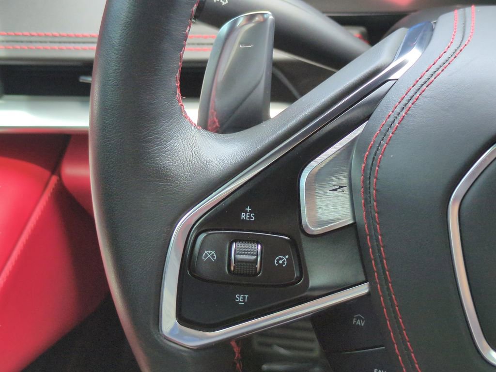 Used 2021 Chevrolet Corvette Stingray Premium Conv w/ Z51 Performance Package RWD image 12