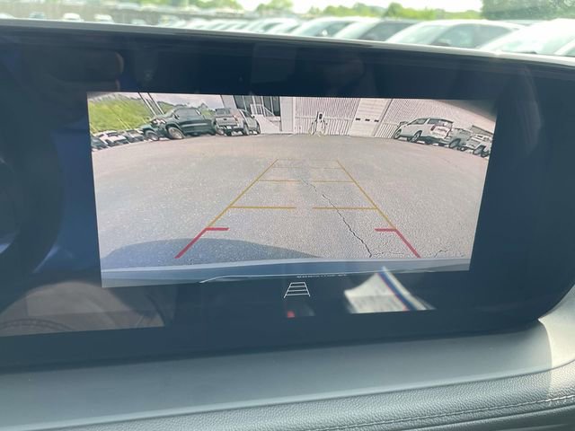 Certified 2025 Buick Encore GX Preferred w/ Comfort Package FWD image 16