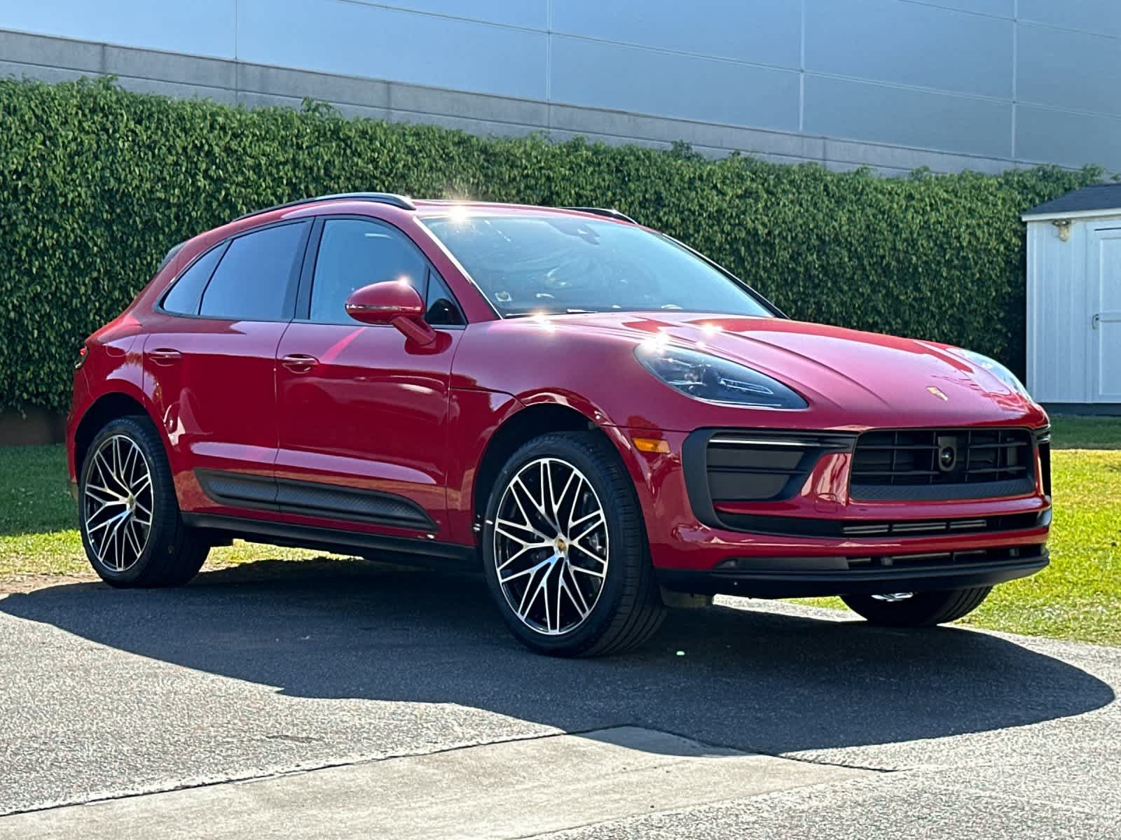 New 2026 Porsche Macan AWD/4WD image 10