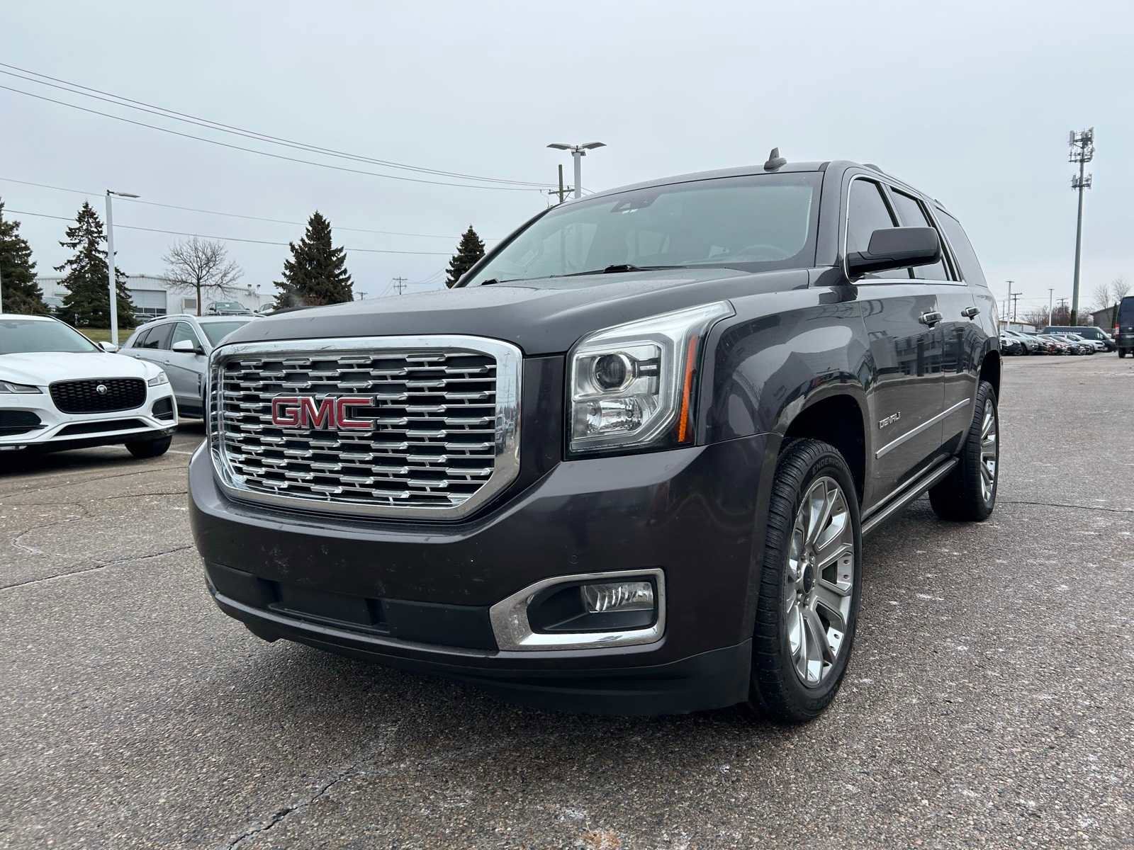 Used 2018 GMC Yukon Denali w/ Open Road Package image 2