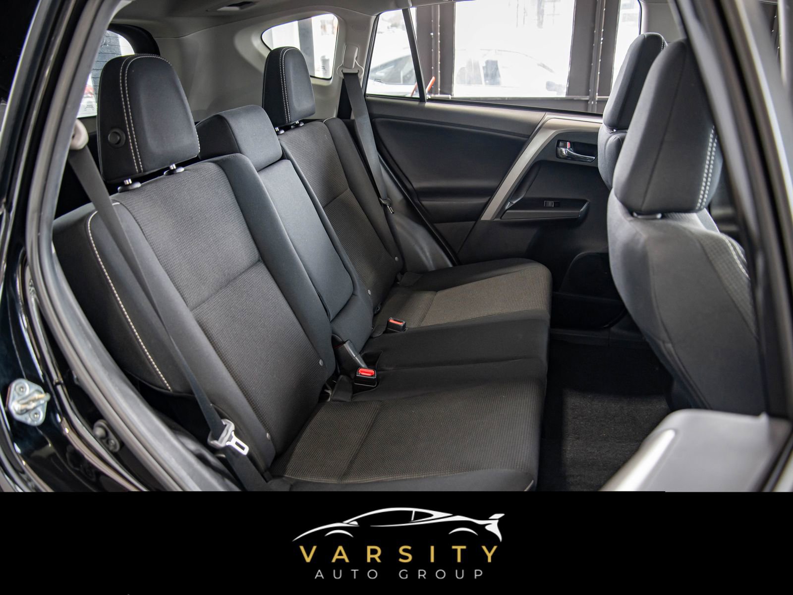 Used 2018 Toyota RAV4 XLE w/ Plus Extra Value Package image 15