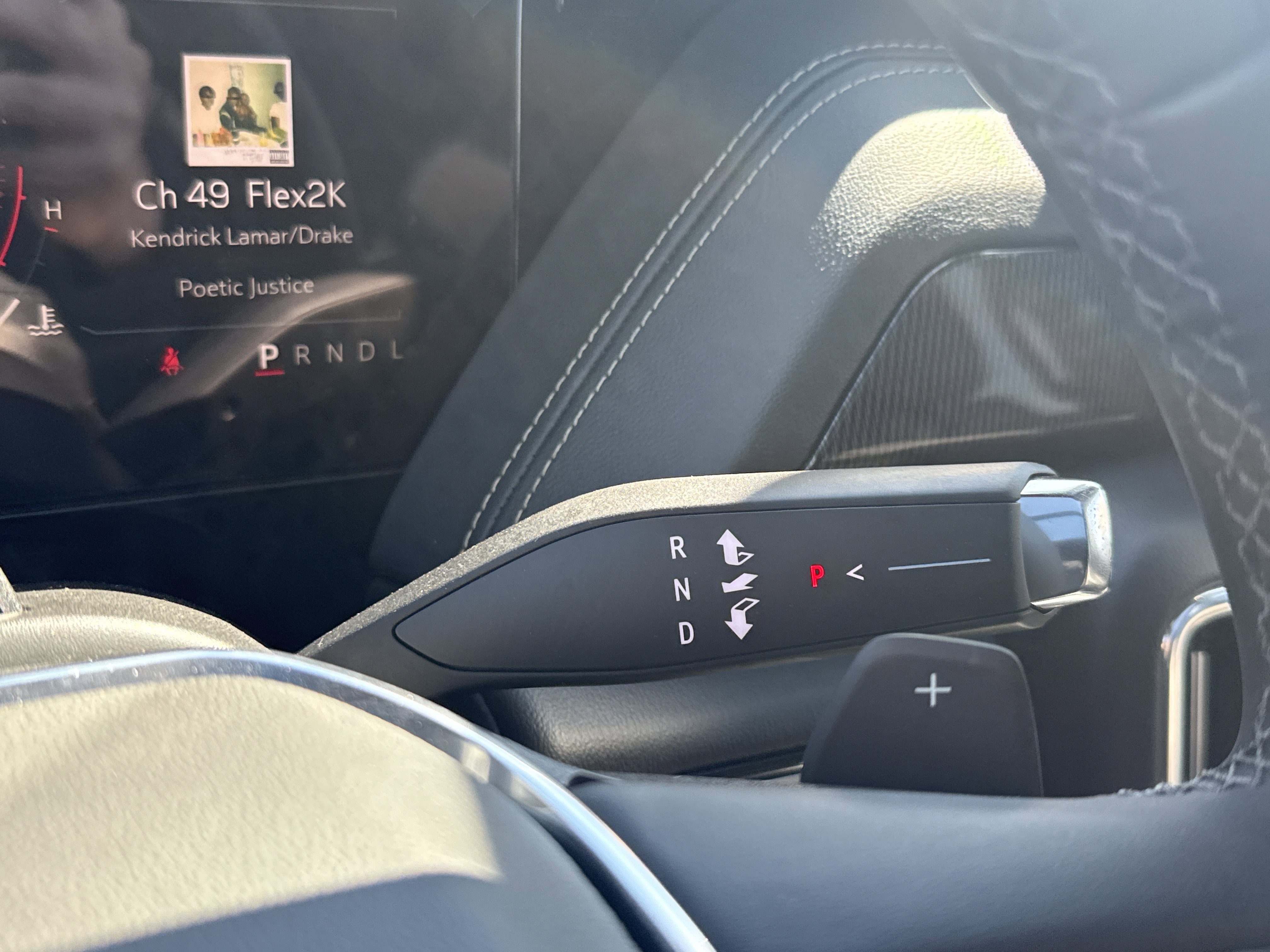 New 2026 GMC Yukon XL Elevation w/ Elevation Premium Package image 23