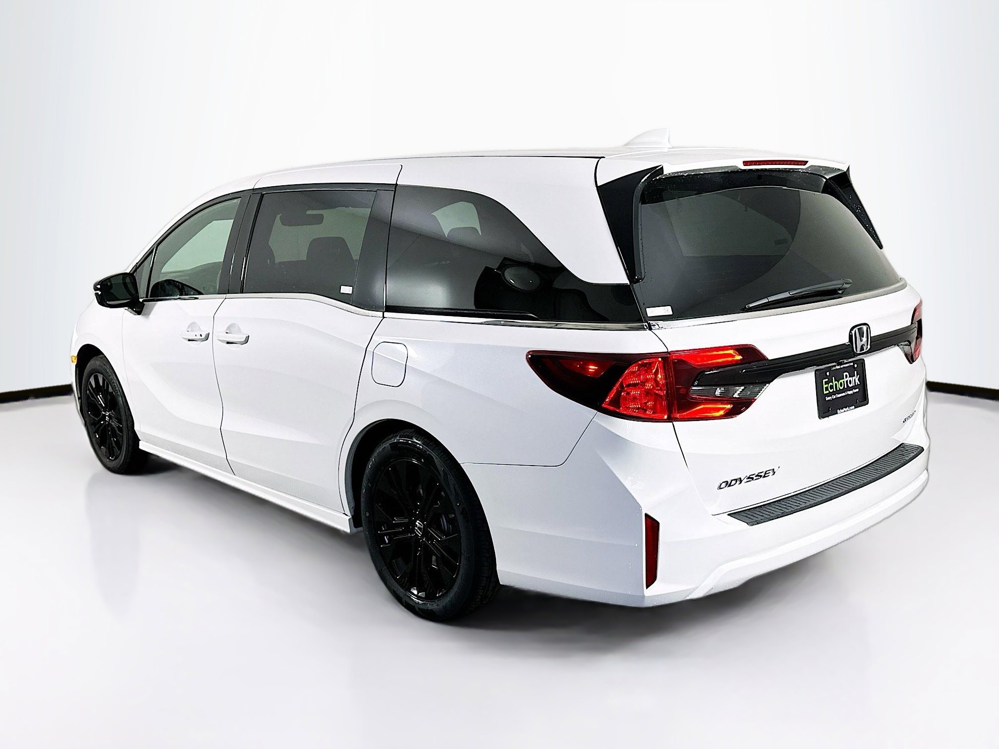 Used 2025 Honda Odyssey Sport-L image 5