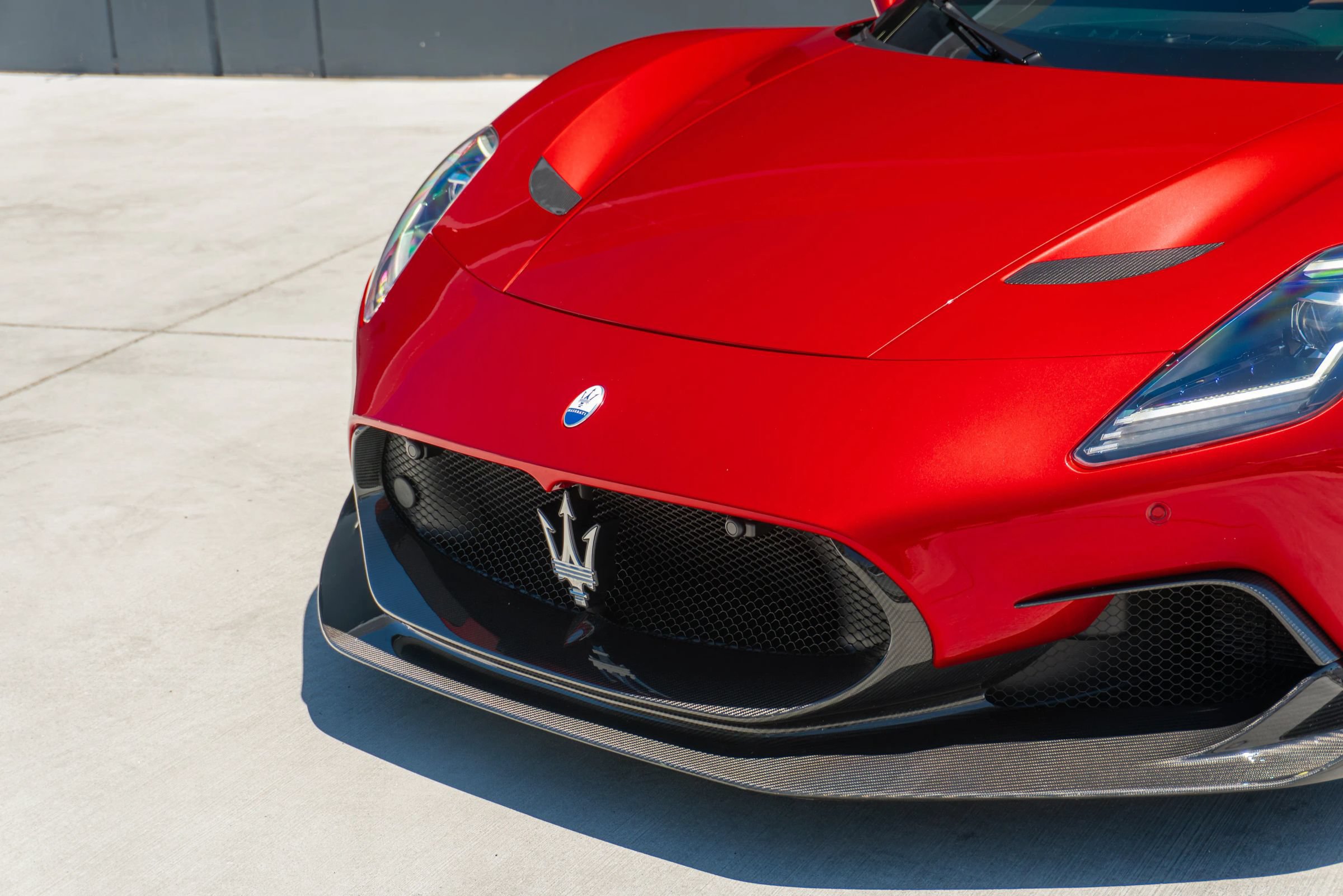Used 2022 Maserati MC20 Coupe RWD image 25