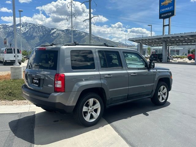 Used 2012 Jeep Patriot Latitude w/ Sun/Sound Group AWD/4WD image 24