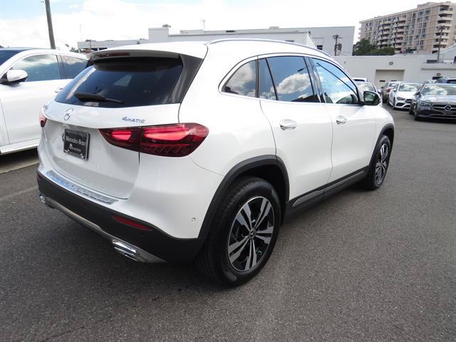Used 2026 Mercedes-Benz GLA 250 4MATIC image 4