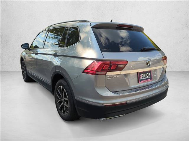 Used 2021 Volkswagen Tiguan SE w/ Panoramic Sunroof Package FWD image 8