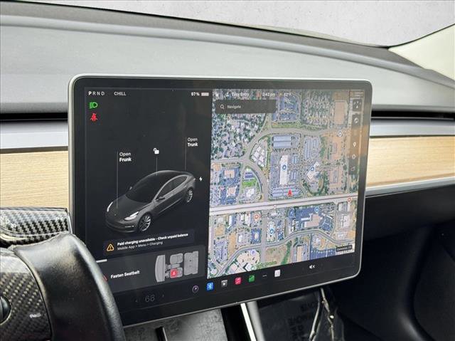 Used 2018 Tesla Model 3 Long Range RWD image 14