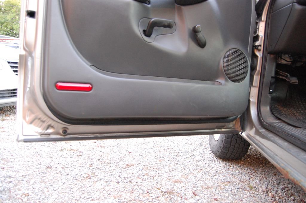 Used 2003 Chevrolet Silverado 1500 W/T image 18