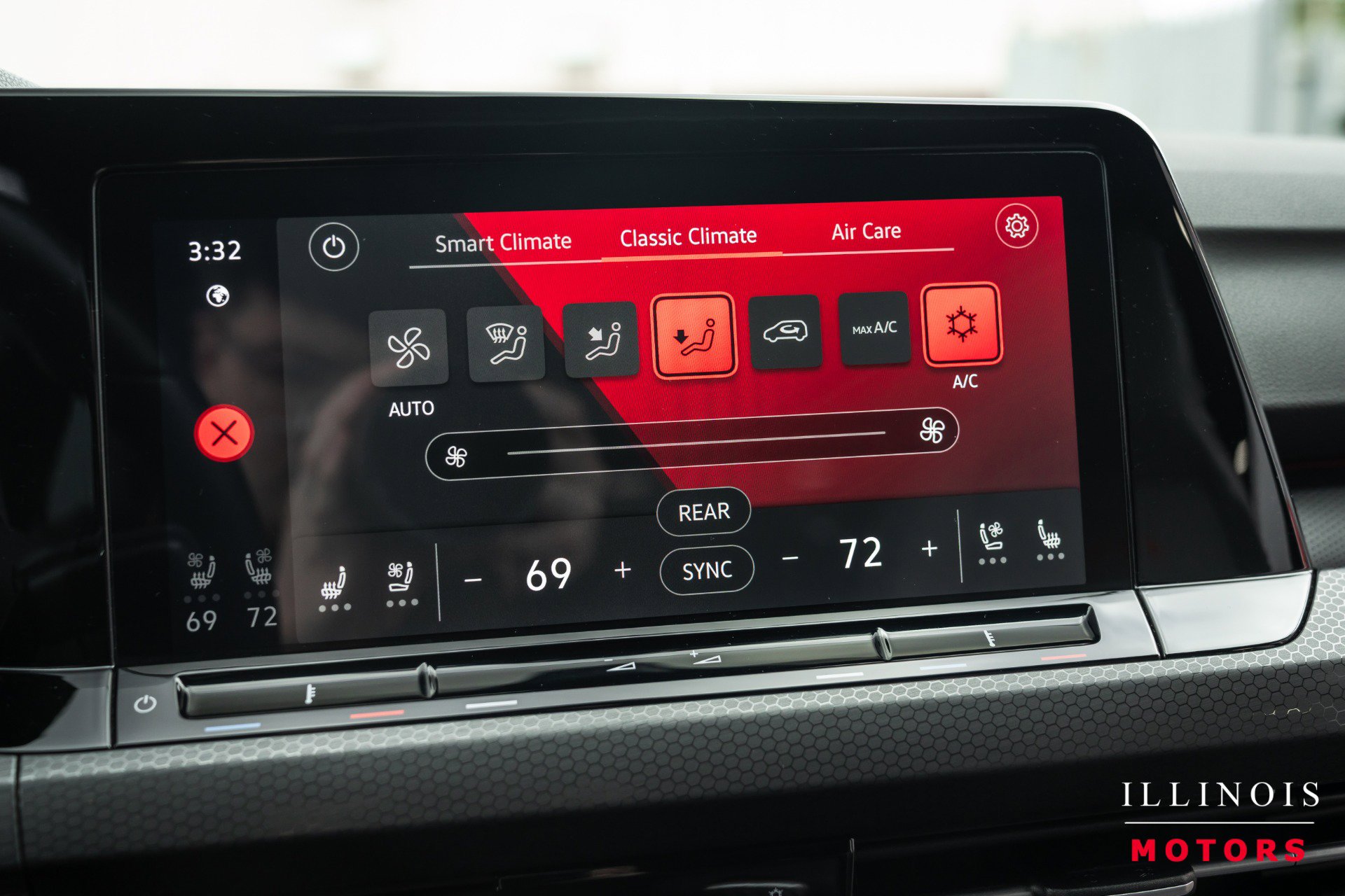 Used 2023 Volkswagen GTI Autobahn image 21