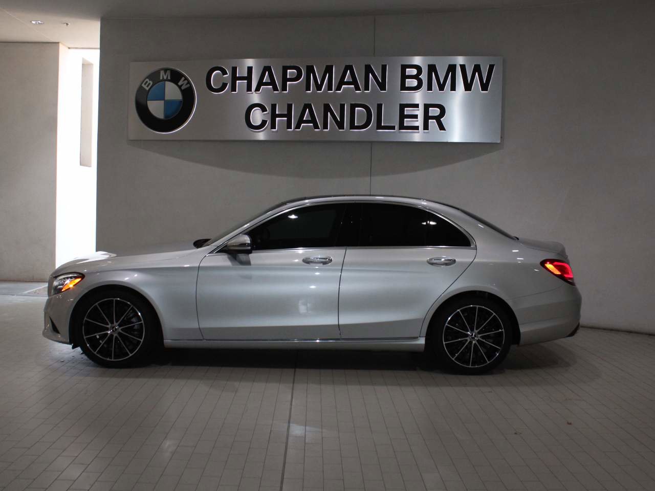 Used 2021 Mercedes-Benz C 300 Sedan image 3