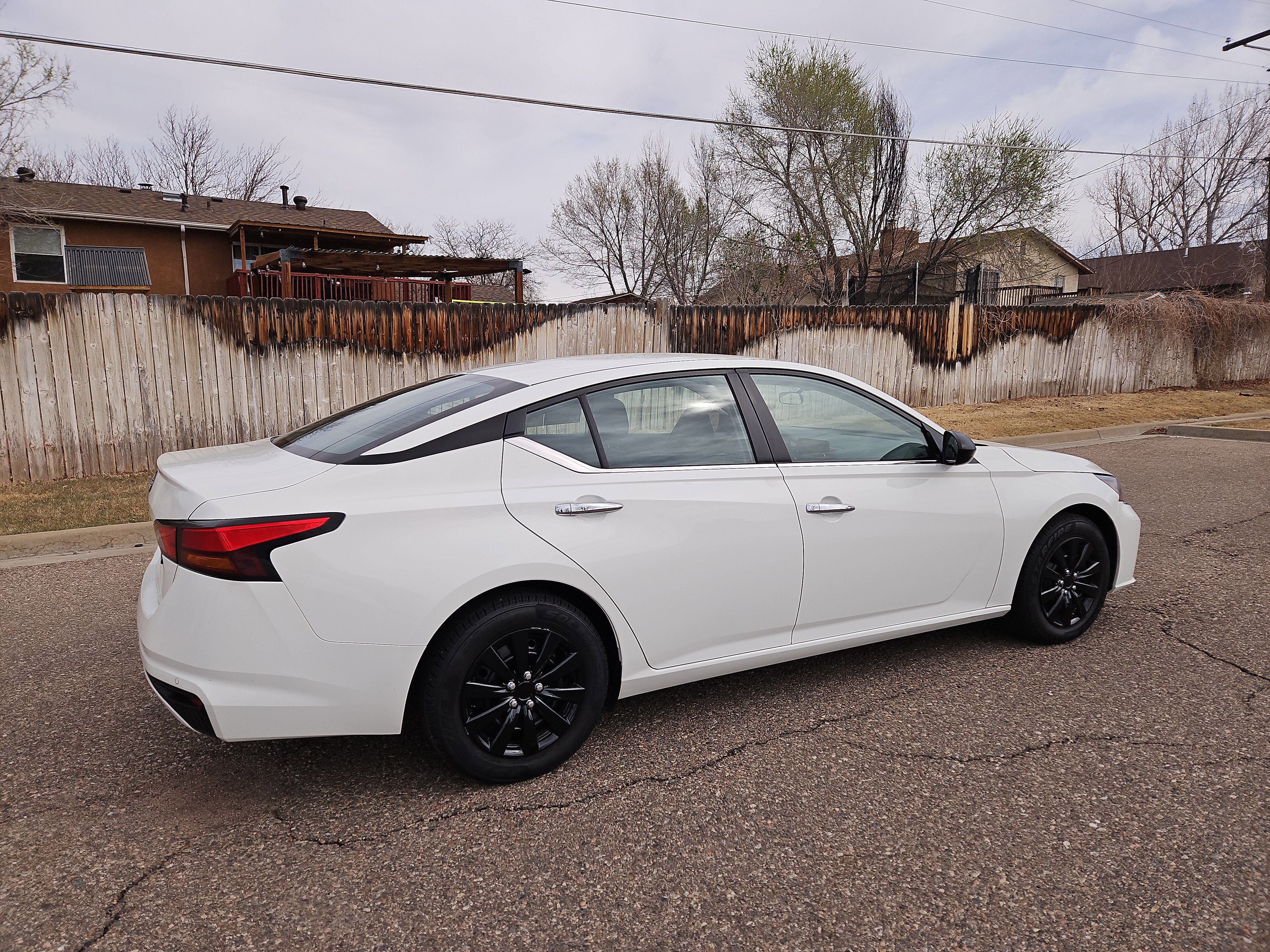 Used 2024 Nissan Altima 2.5 S image 5