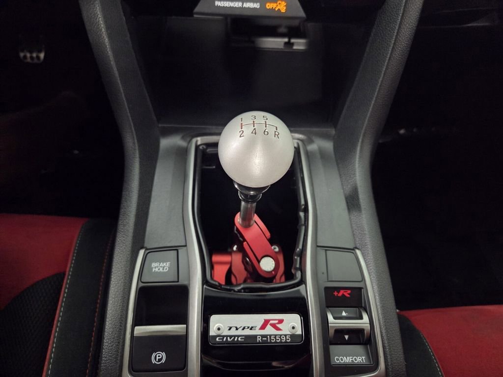 Used 2018 Honda Civic Type R image 14