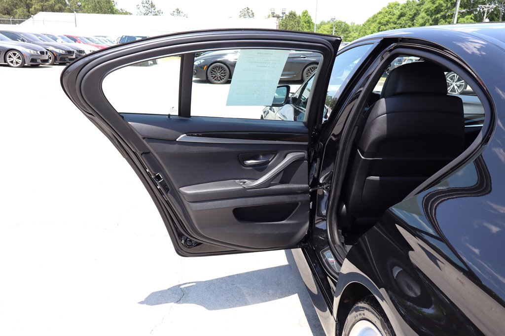 Used 2013 BMW 550i Sedan RWD image 35